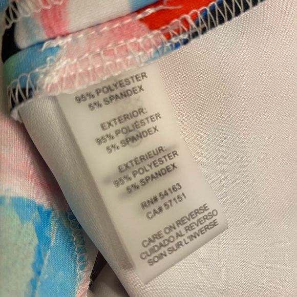 Karl Lagerfeld Multicolor Floral Dress NWT
Size 10 - Picture 11 of 12